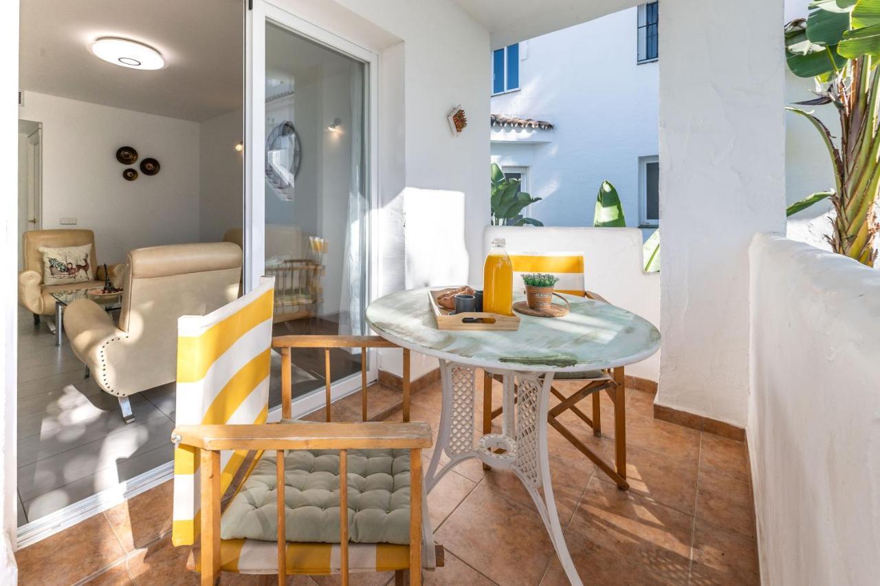 Cozy Pearl In Puerto Banus Marbella